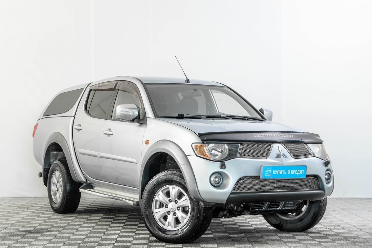 Mitsubishi L200, 4 поколение, 2008 с пробегом 250 000 км Mitsubishi L200, 4 поколение, 2008 с пробегом 250 000 км, цвет серебристый, цена - 509 000 руб., кузов -