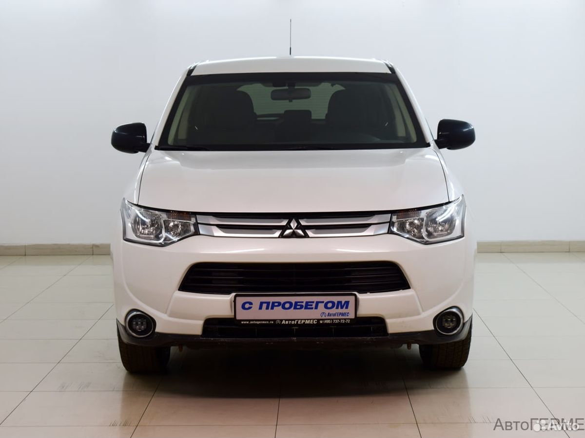Mitsubishi Outlander, 2014, 2014 с пробегом 151 281 км Mitsubishi Outlander, 2014, 2014 с пробегом 151 281 км, цвет Белый, цена - 578 000 руб., кузов - Внедорожник 5-дверный