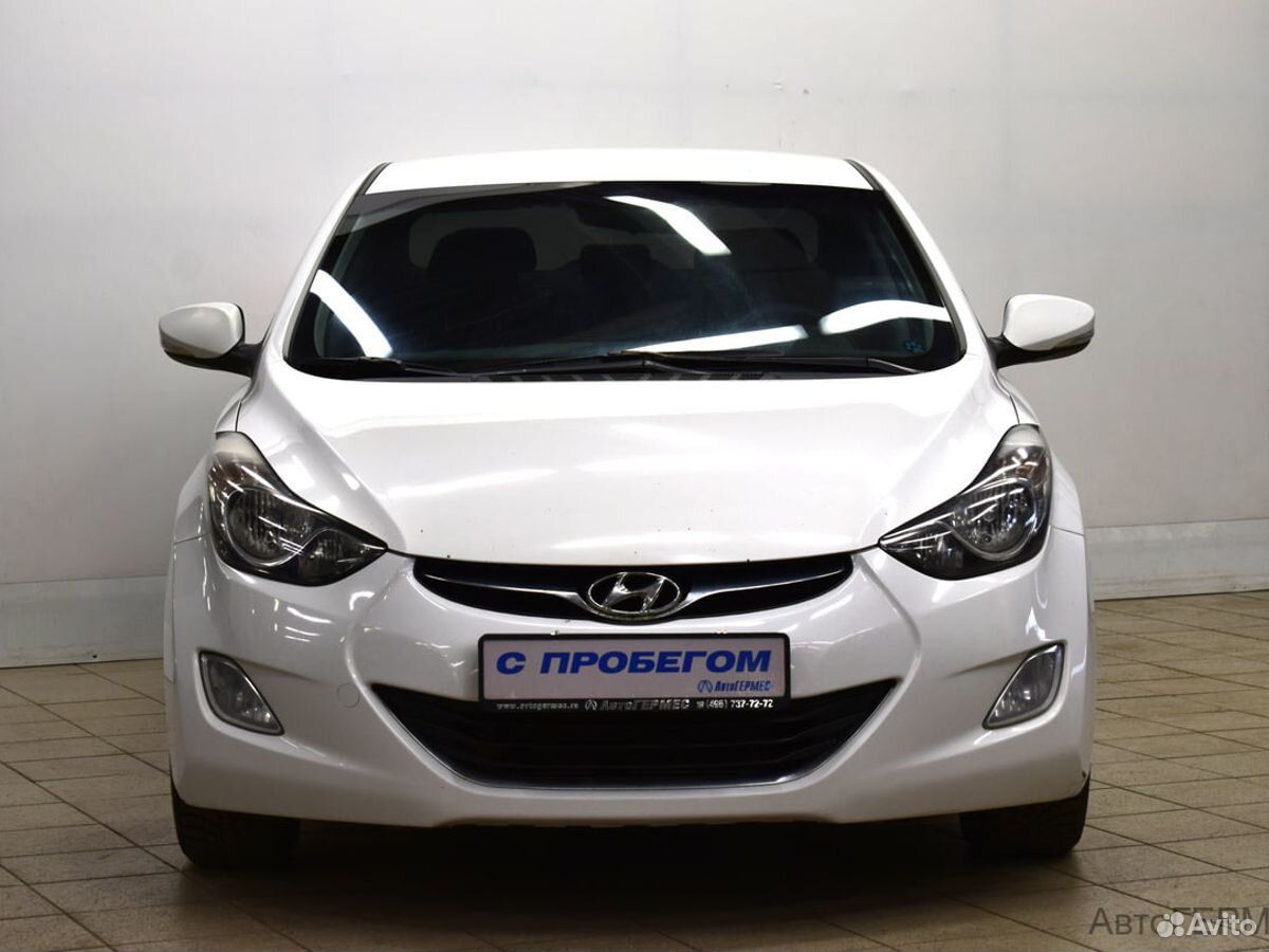 Hyundai Elantra, 2011, 2011 с пробегом 233 795 км Hyundai Elantra, 2011, 2011 с пробегом 233 795 км, цвет Белый, цена - 758 000 руб., кузов - Седан